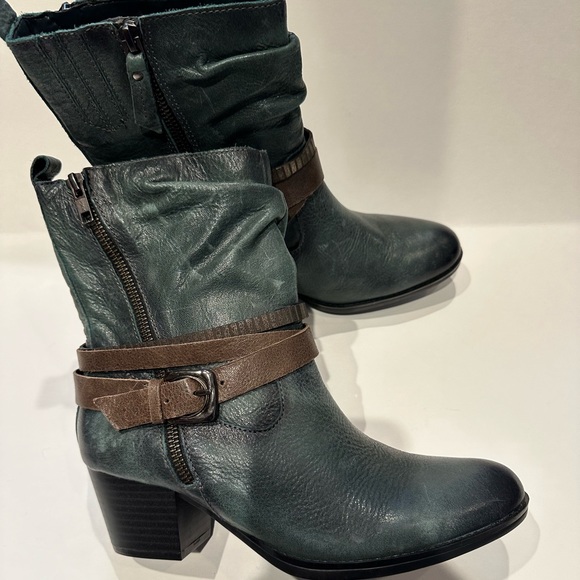 Earth Shoes - Earth Spruce Tumble Women's Green Leather Boot